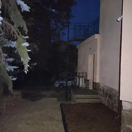 Villa Fonyod アパート